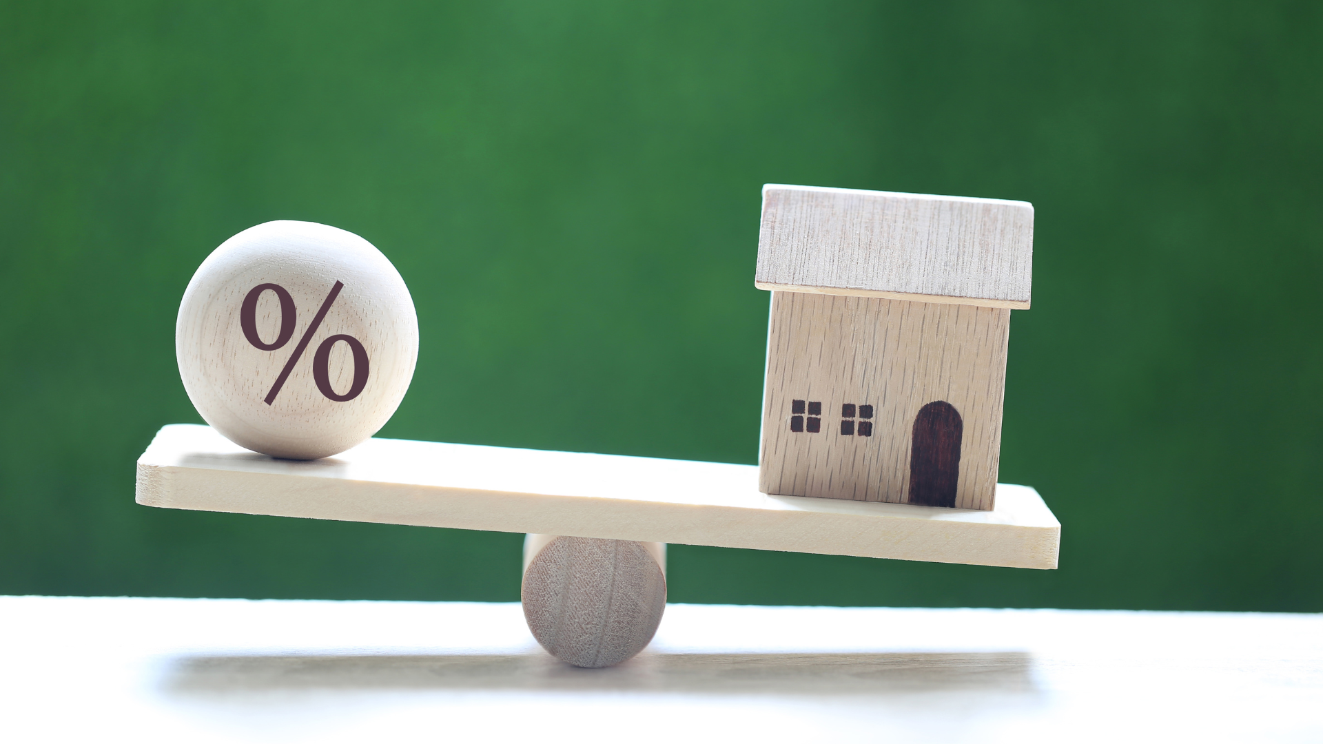 How Interest Rates Affect the Real Estate Market